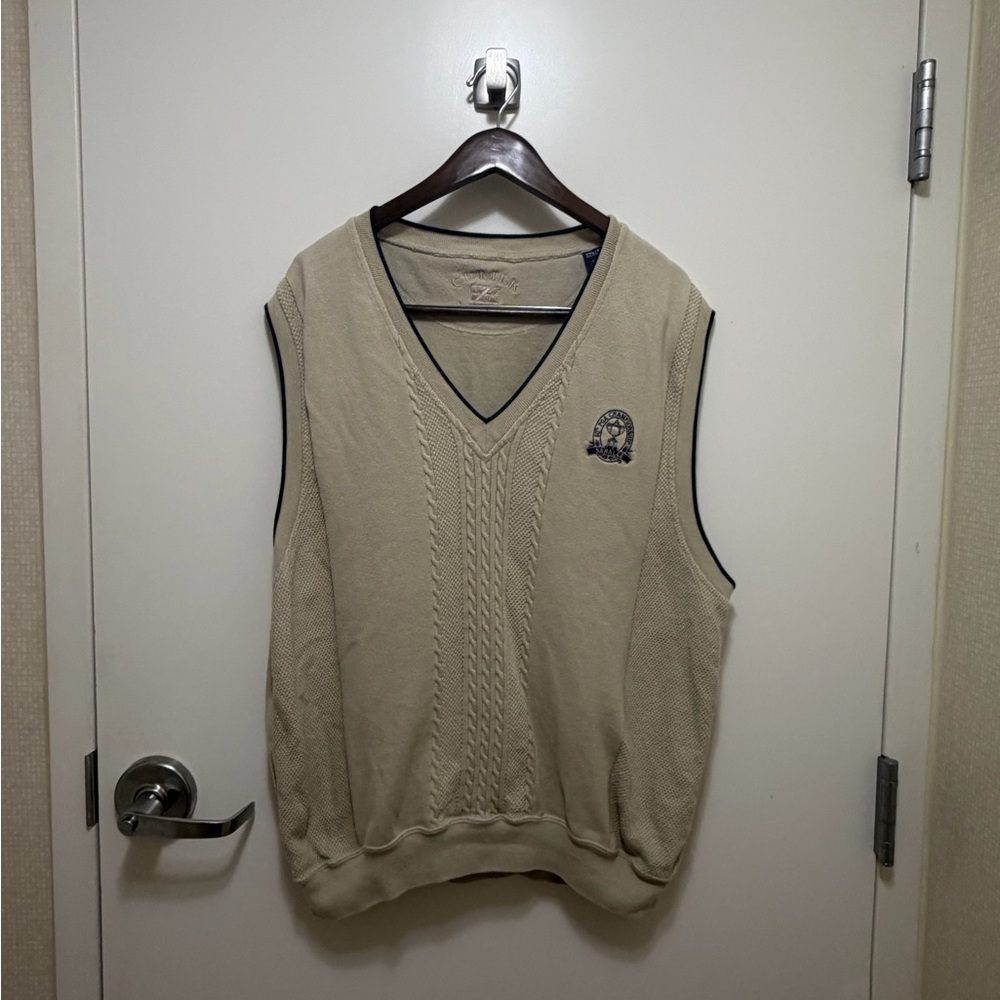Cutter & Buck Men's V-Neck Cable Knit Sweater Vest - Tan with Black Trim